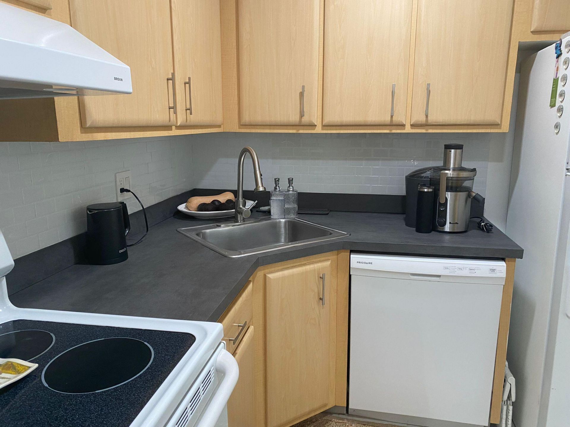 101 Briny Avenue, Unit #2405, Pompano Beach, FL 33062 Photo