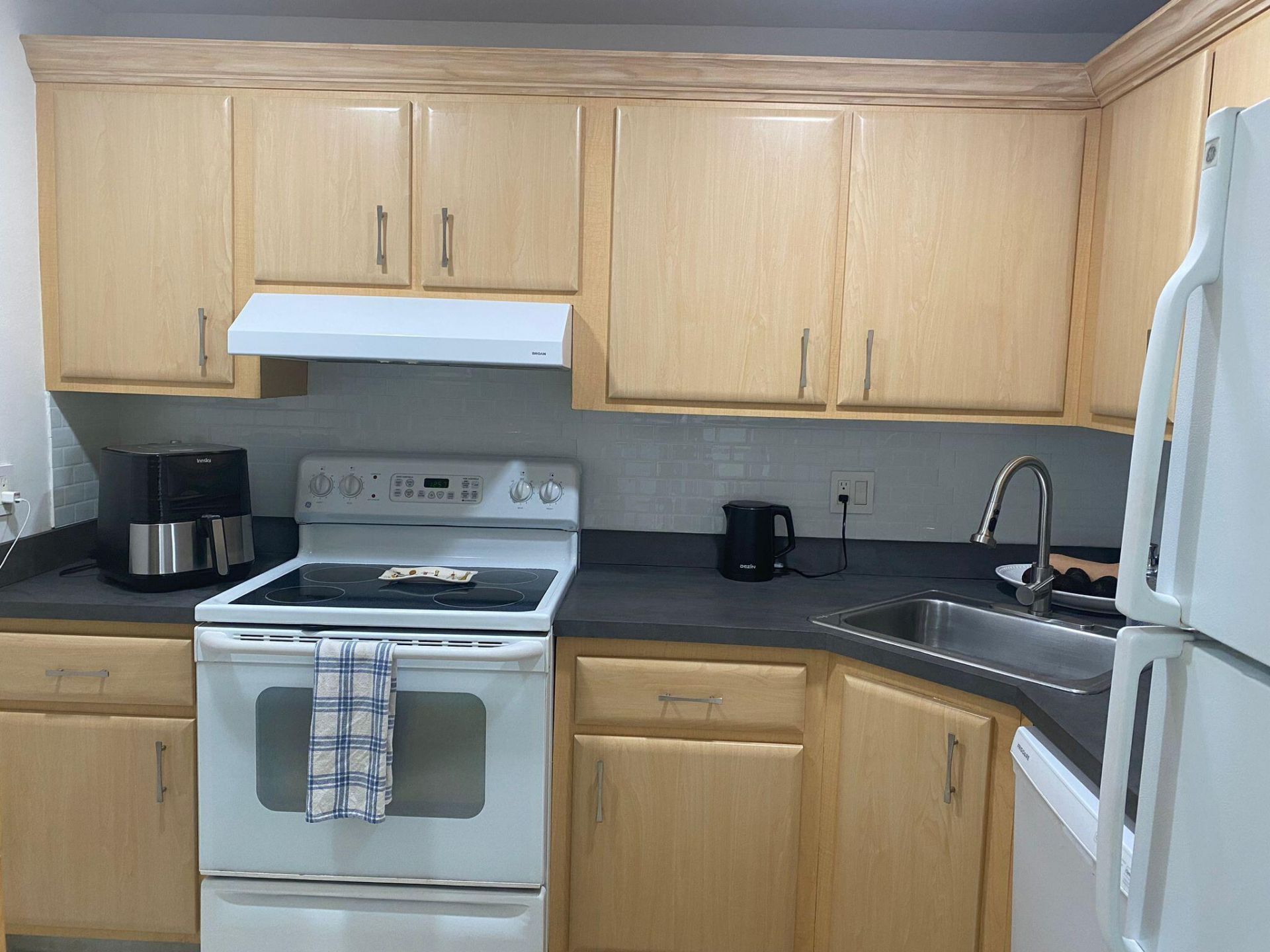 101 Briny Avenue, Unit #2405, Pompano Beach, FL 33062 Photo