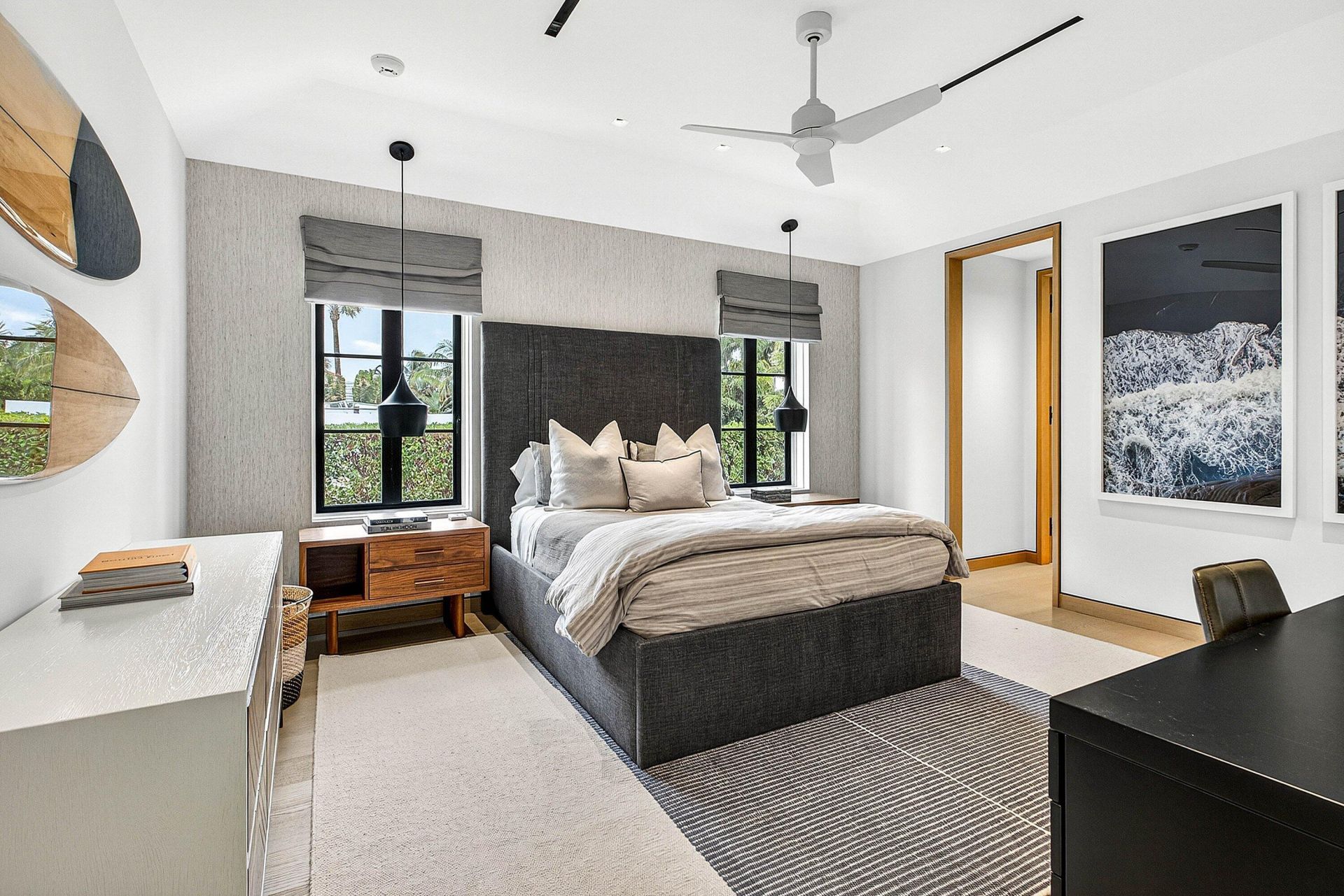 232 Seabreeze Avenue, Palm Beach, FL 33480 Photo