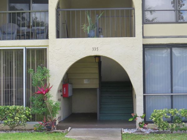 335 Pine Ridge Circle, Unit D-1, Greenacres, FL 33463