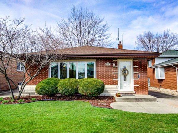 8346 S Kolin Avenue, Chicago, IL 60652