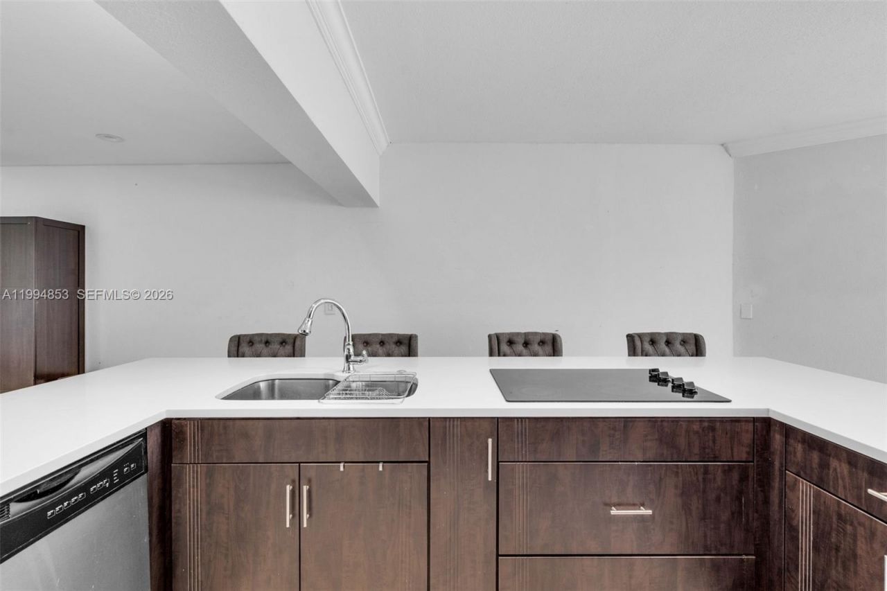 3206 NW 89th Ter, Coral Springs, FL 33065 Photo