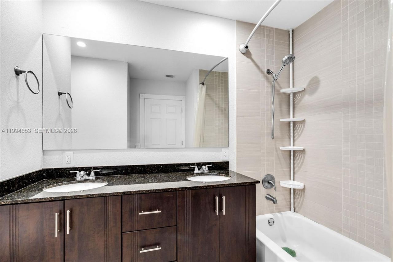 3206 NW 89th Ter, Coral Springs, FL 33065 Photo