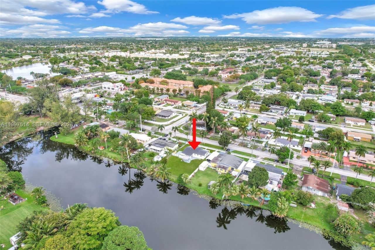 2460 NW 175th St, Miami Gardens, FL 33056 Photo