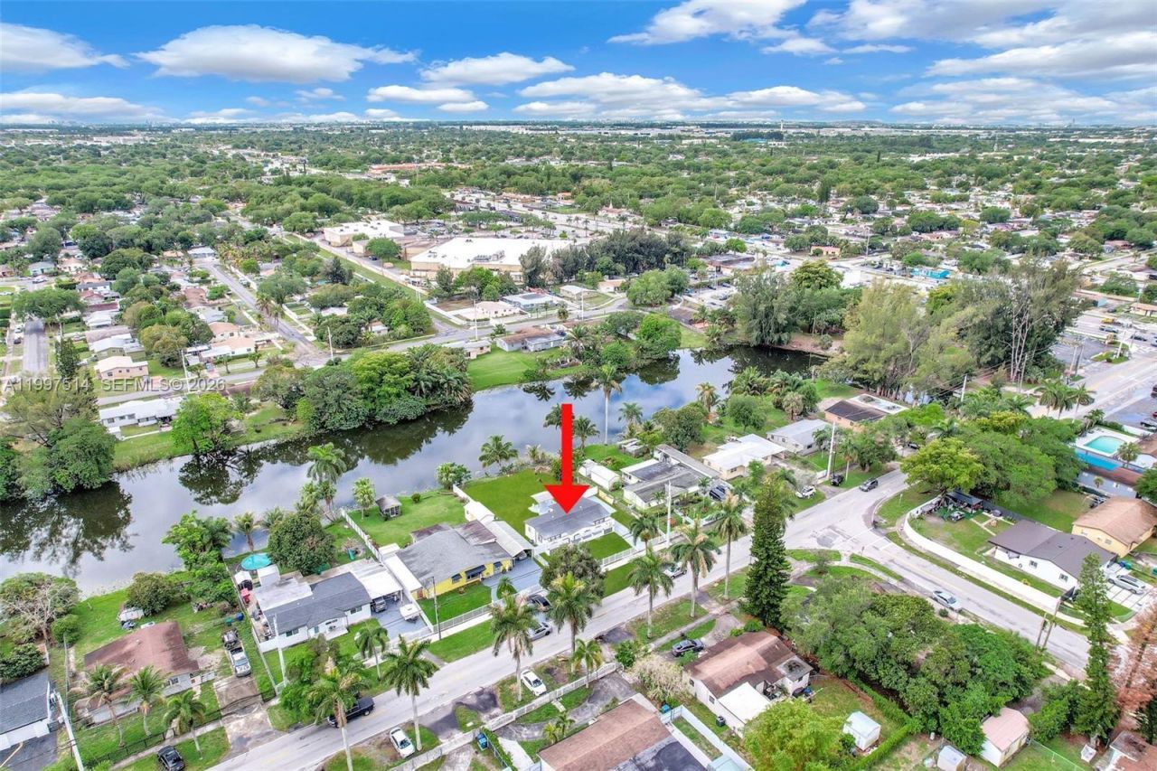 2460 NW 175th St, Miami Gardens, FL 33056 Photo