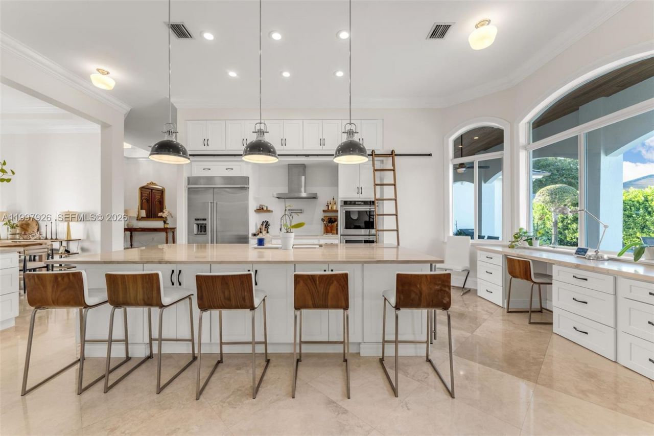 8111 SW 178th St, Palmetto Bay, FL 33157 Photo