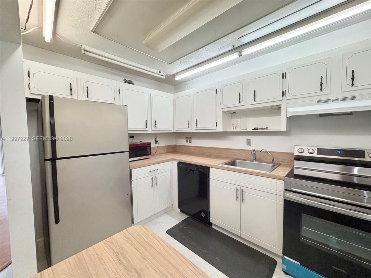 7300 NW 17th St, Unit 216, Plantation, FL 33313 Photo