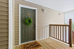 188 Midland Parkway photo 4