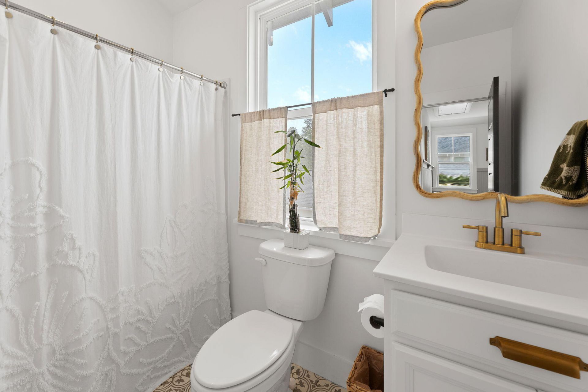 180 Winding Branch Drive Photo 37