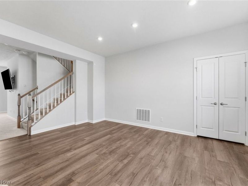 34615 Ethan Way, Willoughby, OH 44094 Photo 11