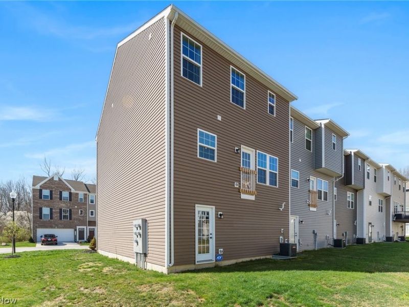 34615 Ethan Way, Willoughby, OH 44094 Photo 36