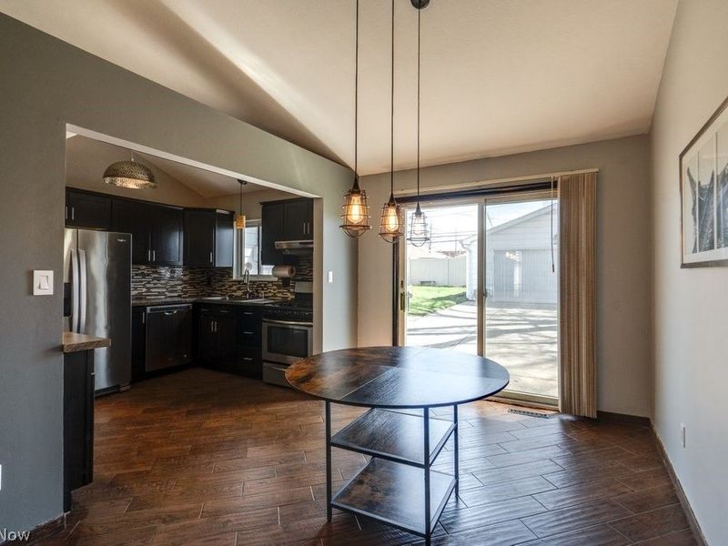 26288 Aaron Drive, Euclid, OH 44132 Photo 12