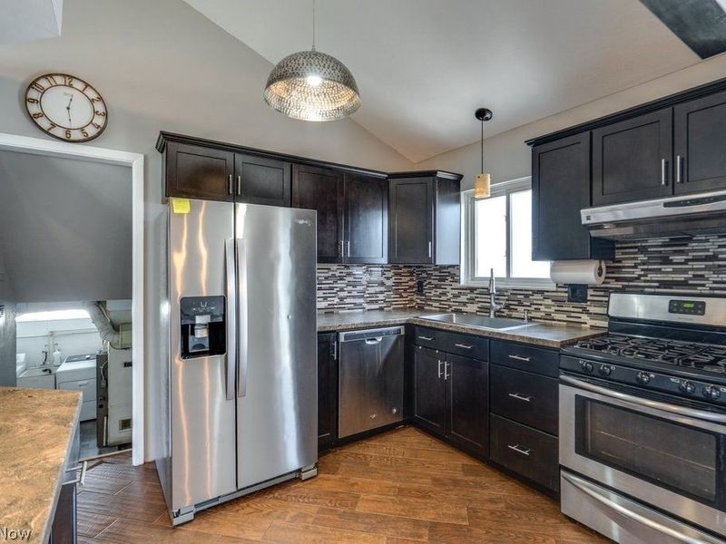 26288 Aaron Drive, Euclid, OH 44132 Photo 16