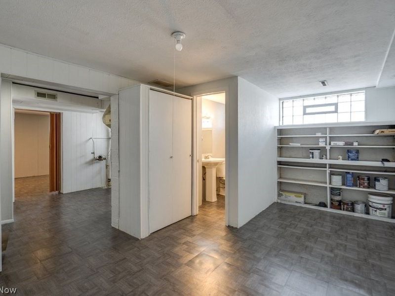 26288 Aaron Drive, Euclid, OH 44132 Photo 28