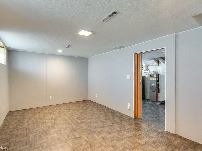 26288 Aaron Drive, Euclid, OH 44132 Photo 30