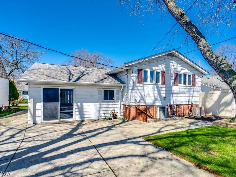 26288 Aaron Drive, Euclid, OH 44132 Photo 34