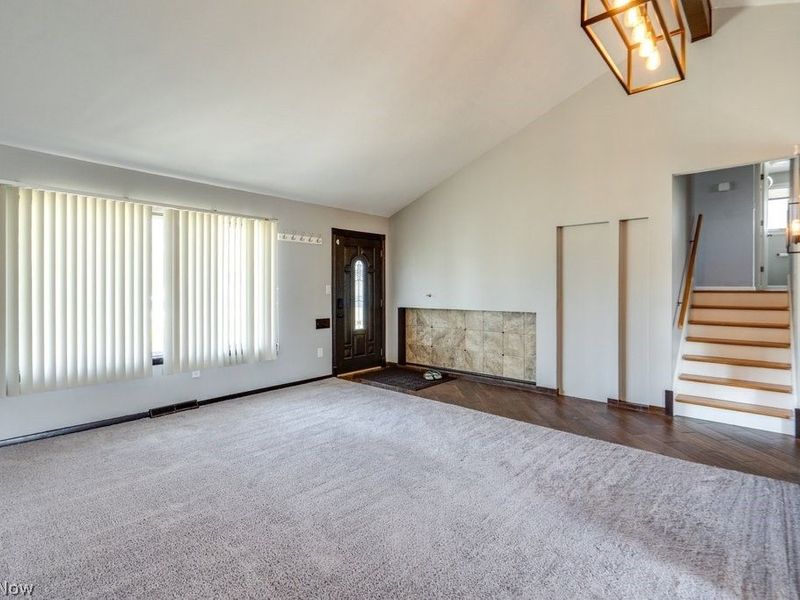 26288 Aaron Drive, Euclid, OH 44132 Photo 8