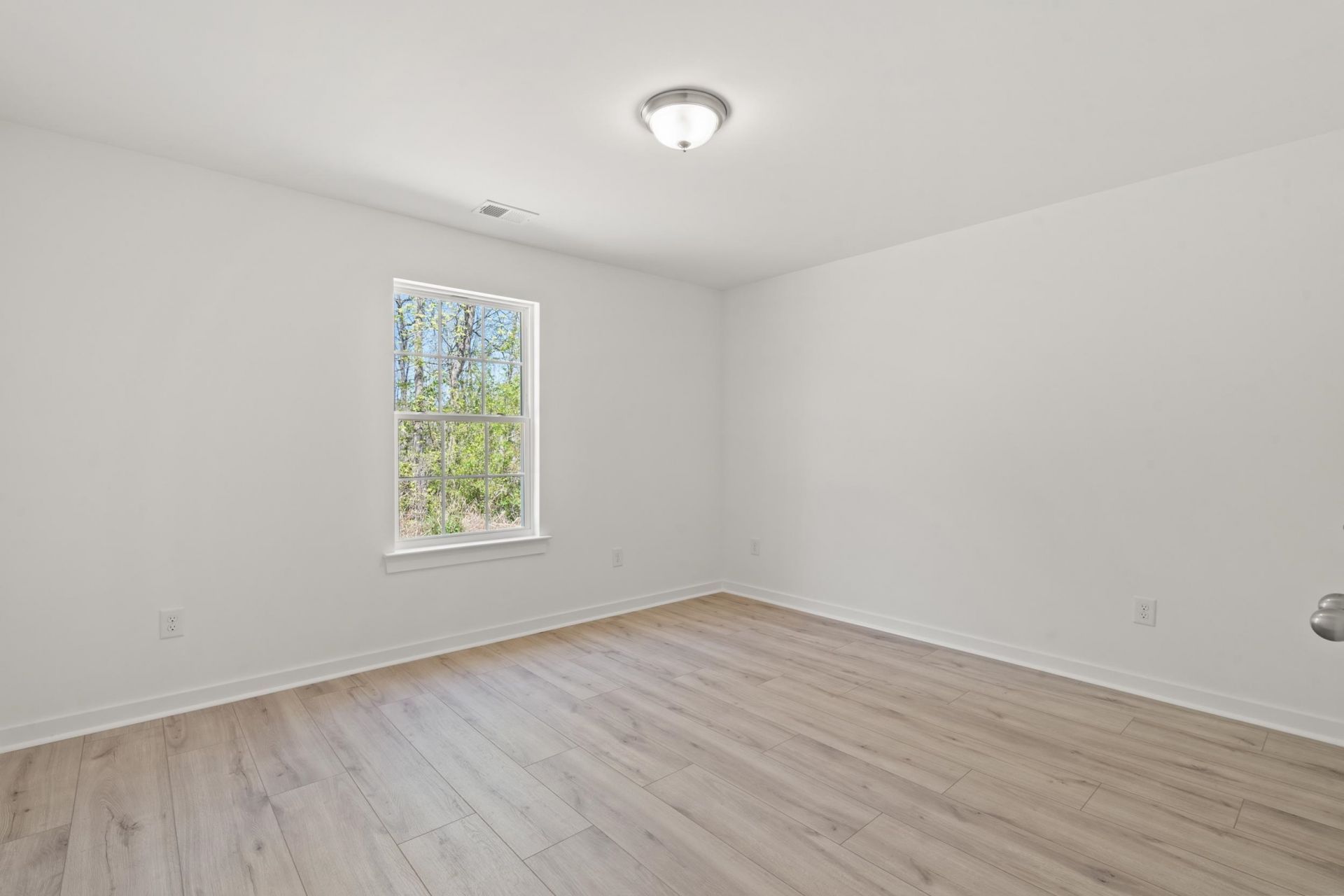 2831 Biscane Ct. Photo 8