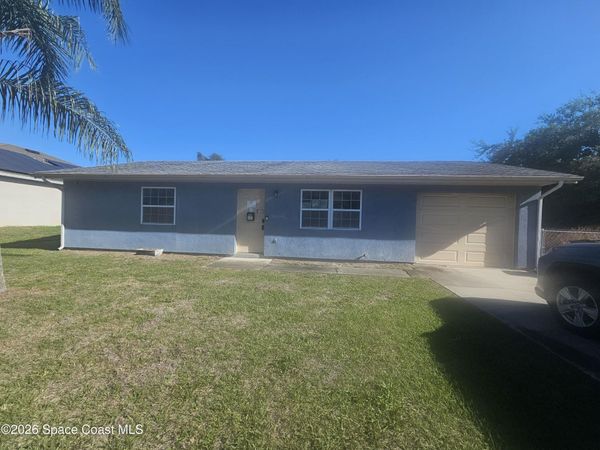 565 Elizabeth Street SE , Palm Bay, FL 32909