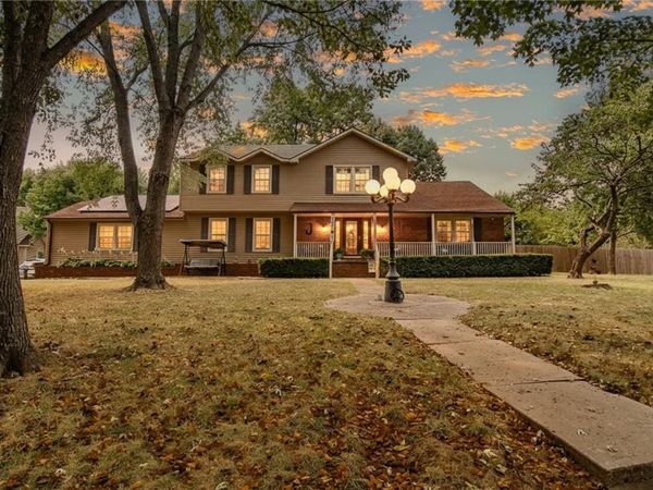 101 S Connie Drive, Clinton, MO 64735