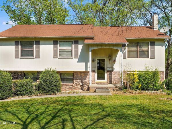 4803 Chase Hill Drive, Knoxville, TN 37918