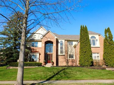 24117 Windridge Lane, Novi, MI 48374