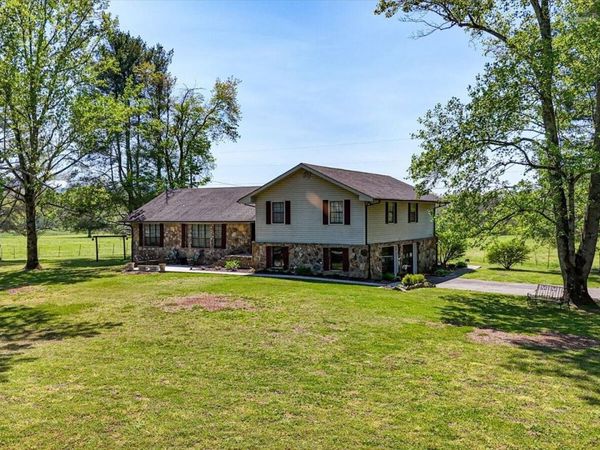 487 Hackworth Road , Whitwell, TN 37397