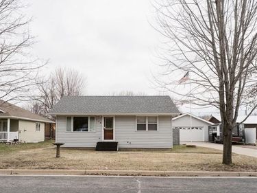 110 3rd Avenue N, Waite Park, MN 56387