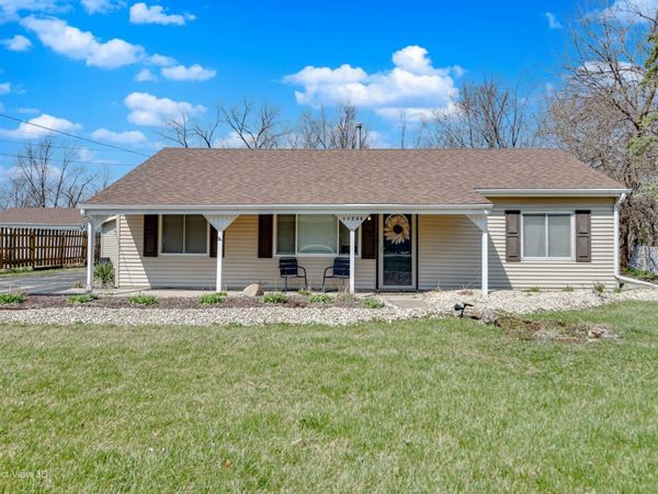 11248 193rd Street , Mokena, IL 60448