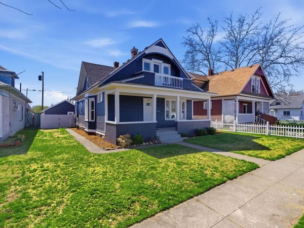 1621 W Knox Ave, Spokane, WA 99205