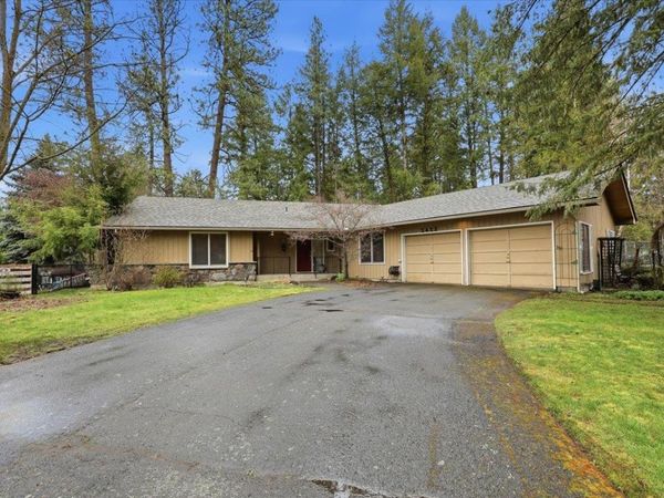 1412 W Crestwood Ct, Spokane, WA 99218