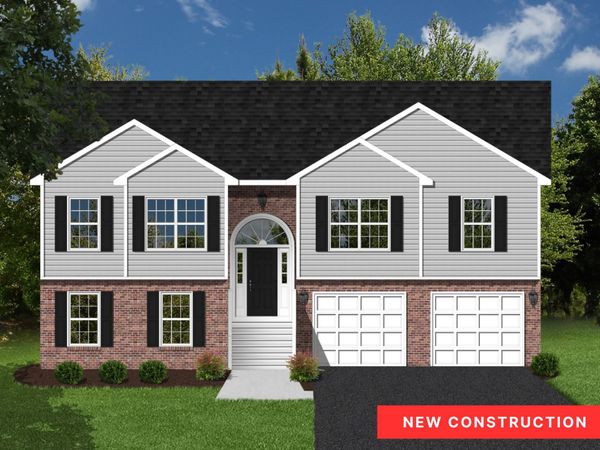 2853 Russlen DR, Salem, VA 24153