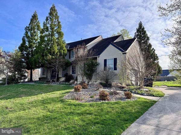 11 ORCHARD DRIVE , MULLICA HILL, NJ 08062