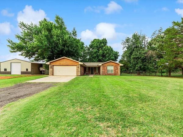 12009 Hope Road, Mustang, OK 73064