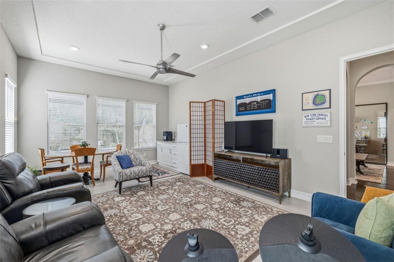 3636 Madison Cypress Drive, Lutz, FL 33558 Photo