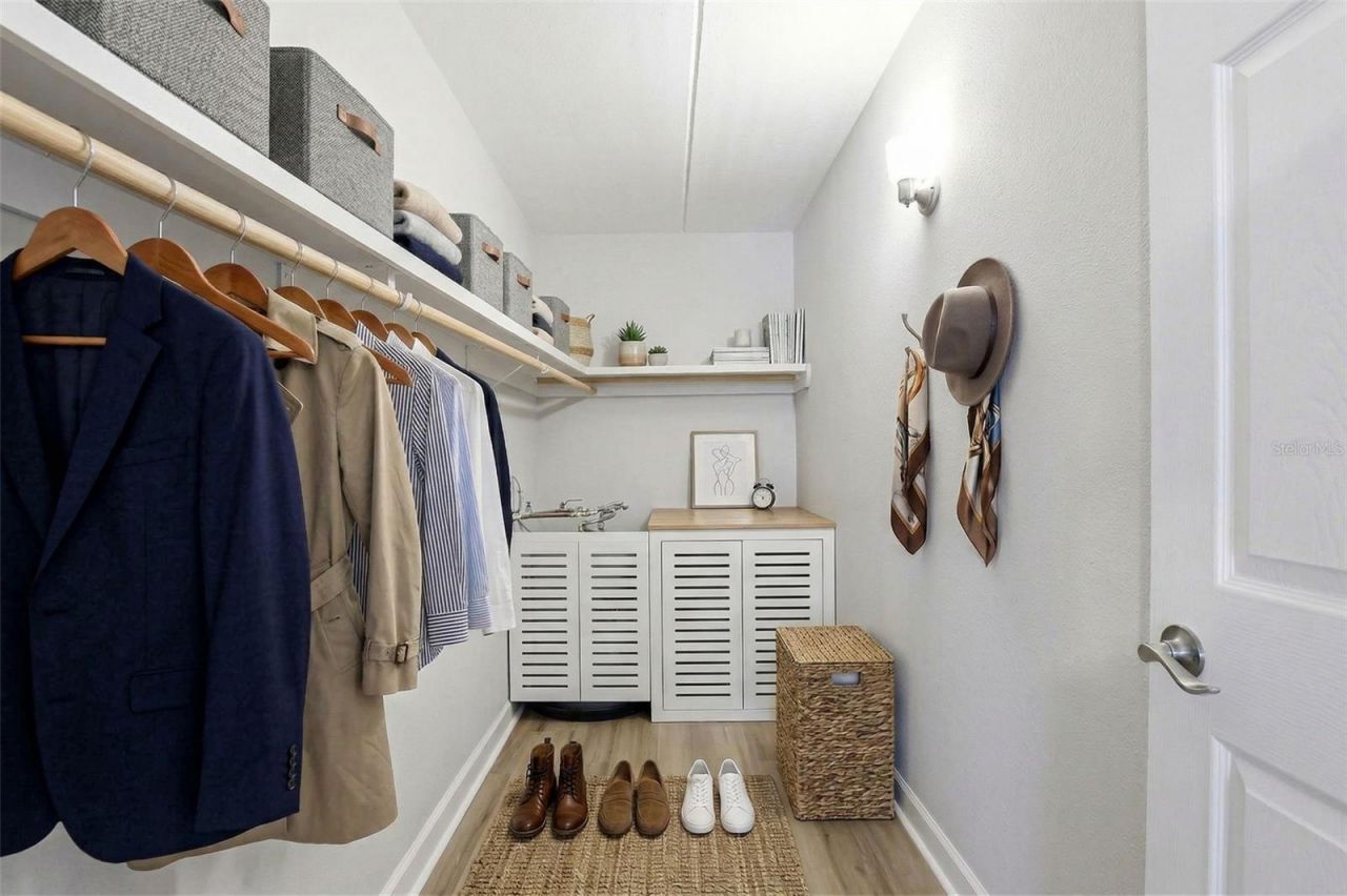 1160 Rue Des Rois, Unit 1B, South Pasadena, FL 33707 Photo