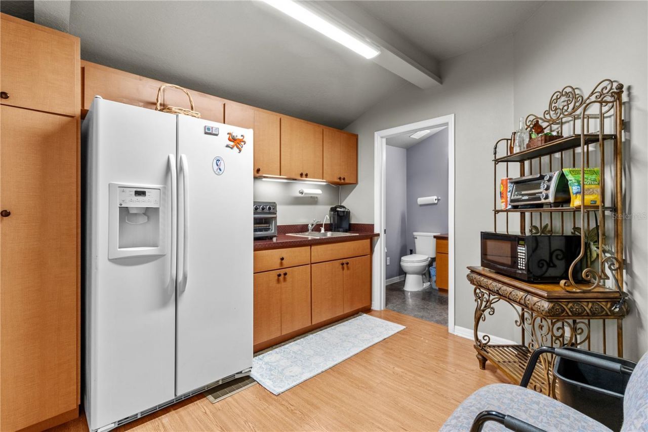 107 NE 4th Street , Crystal River, FL 34429 Photo