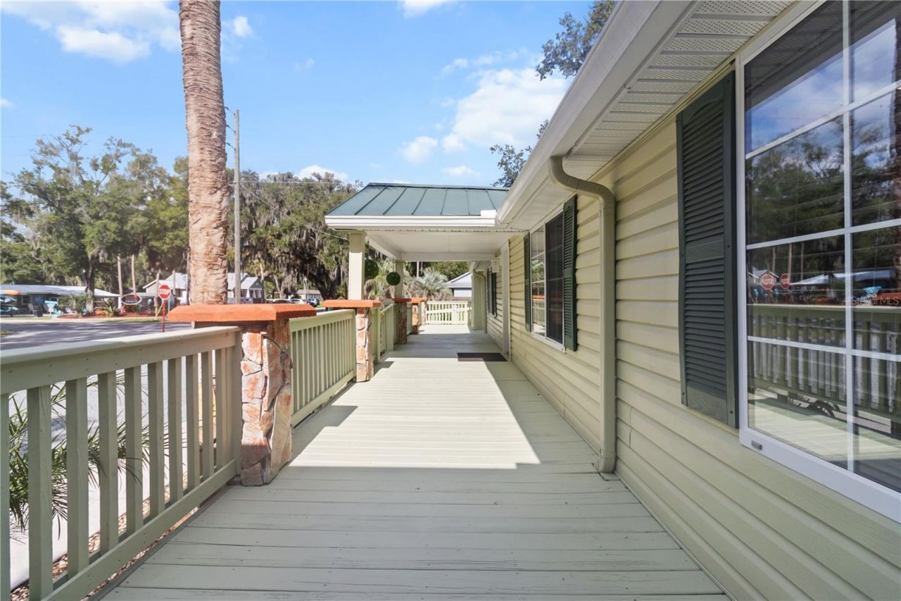 107 NE 4th Street , Crystal River, FL 34429 Photo