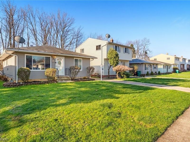 18840 Nitra Avenue, Maple Heights, OH 44137 Photo 14