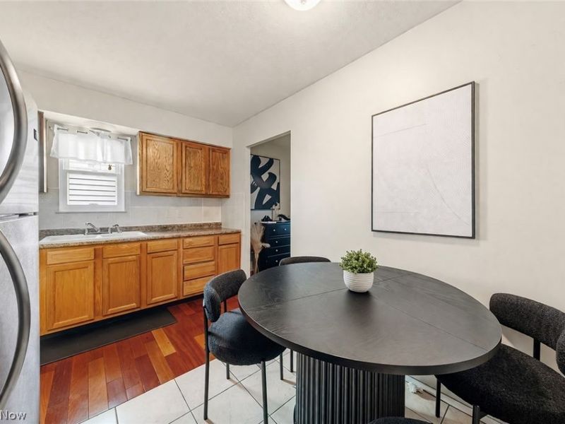 18840 Nitra Avenue, Maple Heights, OH 44137 Photo 4