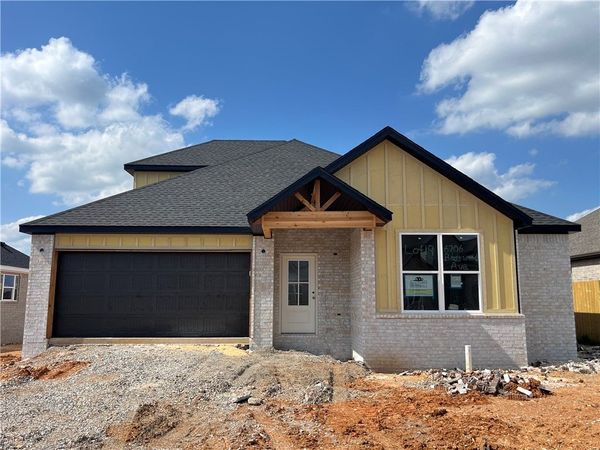 6706 Basswood Avenue, Bentonville, AR 72713