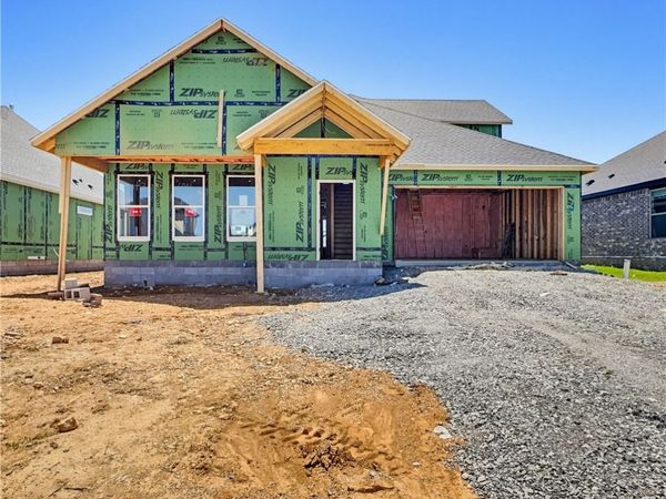 6801 Basswood Avenue, Bentonville, AR 72713