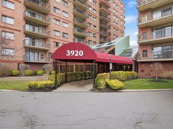 3920 Mystic Valley Pkwy, Unit 423, Medford, MA 02155