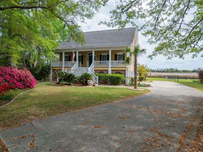 75 Pine Grove Ln., Georgetown, SC 29440