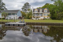 75 Pine Grove Ln. photo 4