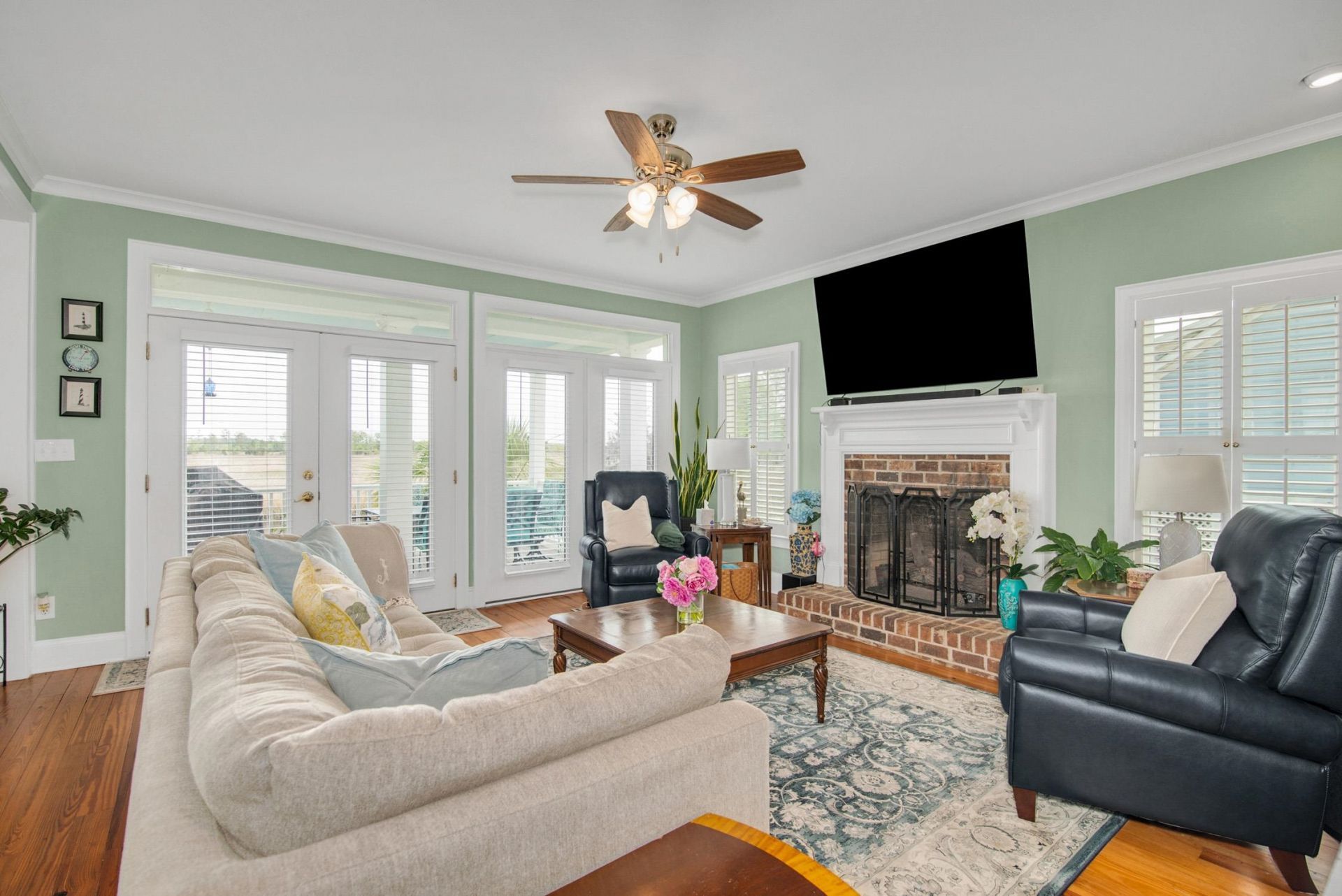 75 Pine Grove Ln. Photo 4