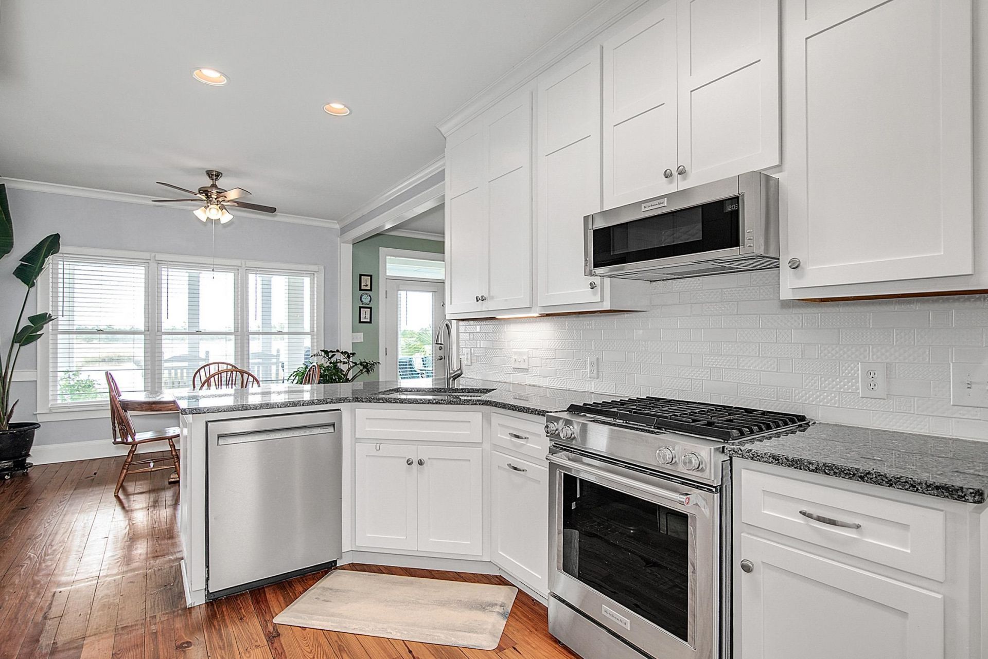 75 Pine Grove Ln. Photo 6