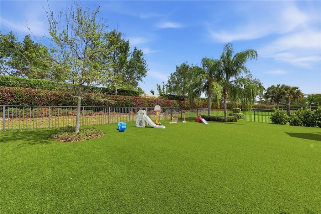 127 Courances Drive, Port Saint Lucie, FL 34984 Photo