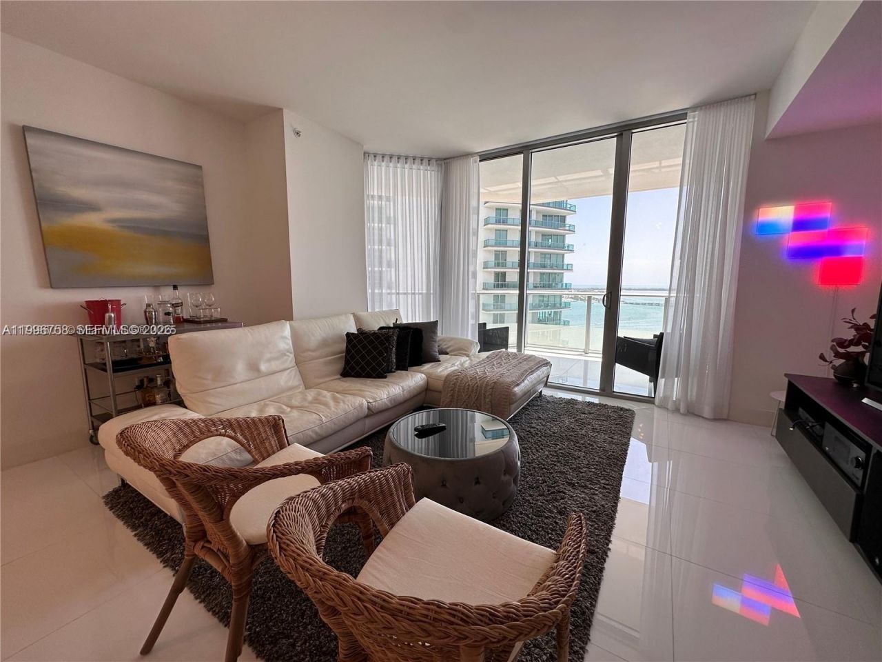 1300 Brickell Bay Dr, Unit 3206, Miami, FL 33131 Photo