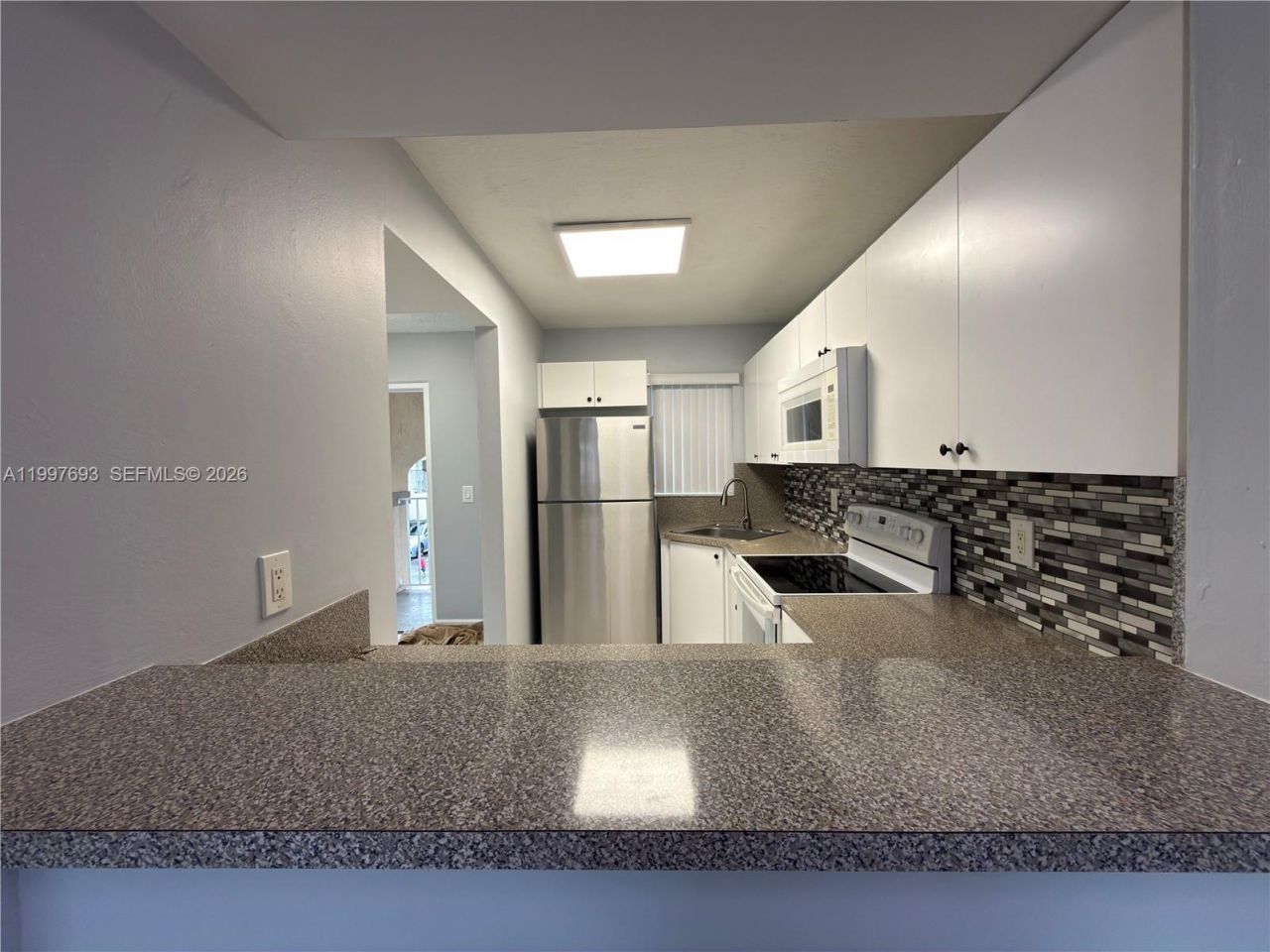 2630 W 76th St, Unit 201, Hialeah, FL 33016 Photo